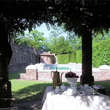 Heritage In With Swimming Pool Ferienhaus